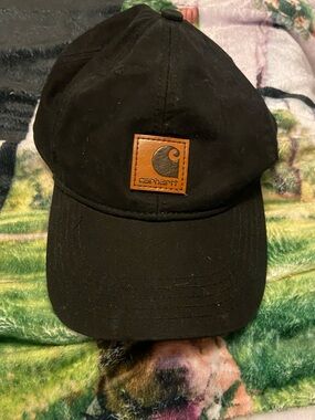 Carhartt Black Cap with Brown Leather Logo Patch